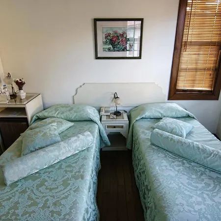 Minyon Hotel 3*
